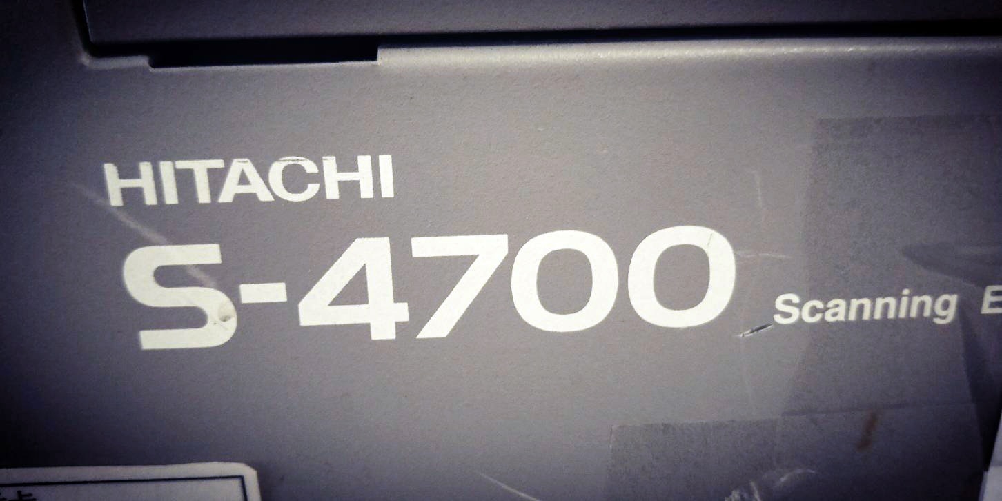 HITACHI S-4700 I